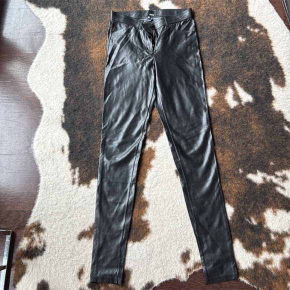 Wilfred free stunning faux leather pants size 0 Absolutely stunning pants - Picture 2 of 6